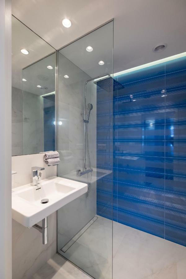 Vitosha Blvd 3-Bedroom, 2-Bathroom Lux Suite Sofia Exteriör bild