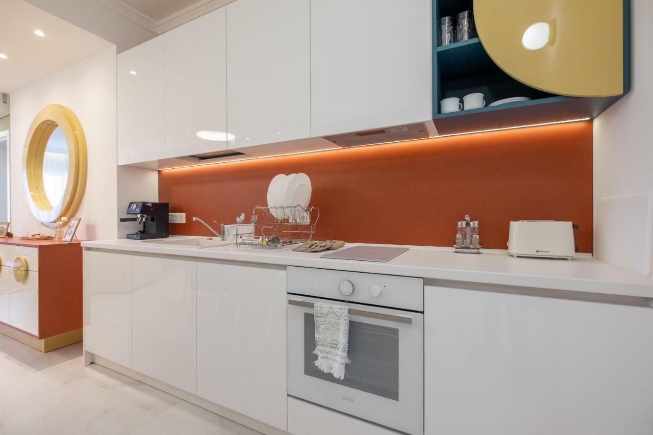 Vitosha Blvd 3-Bedroom, 2-Bathroom Lux Suite Sofia Exteriör bild
