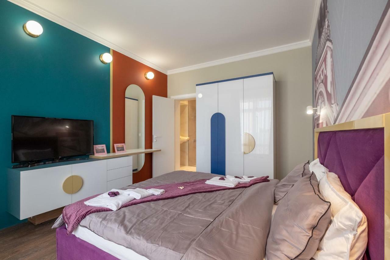 Vitosha Blvd 3-Bedroom, 2-Bathroom Lux Suite Sofia Exteriör bild